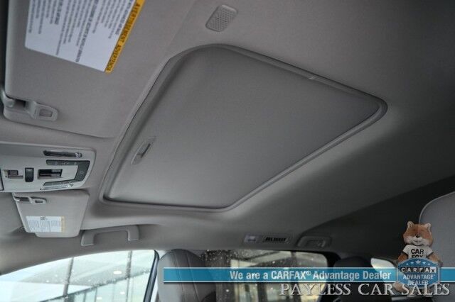 2024 Toyota Sienna XLE Hybrid / AWD / Power & Heated Leather Seats / Sunroof / Adaptive Cruise / Lane Depart & Blind Spot Alert / Apple CarPlay & Android Auto / Back Up Camera / Rear Captain Chairs / 3rd Row / 36 MPG / 1-Owner Anchorage AK