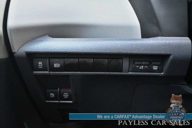 2024 Toyota Sienna XLE Hybrid / AWD / Power & Heated Leather Seats / Sunroof / Adaptive Cruise / Lane Depart & Blind Spot Alert / Apple CarPlay & Android Auto / Back Up Camera / Rear Captain Chairs / 3rd Row / 36 MPG / 1-Owner Wasilla AK