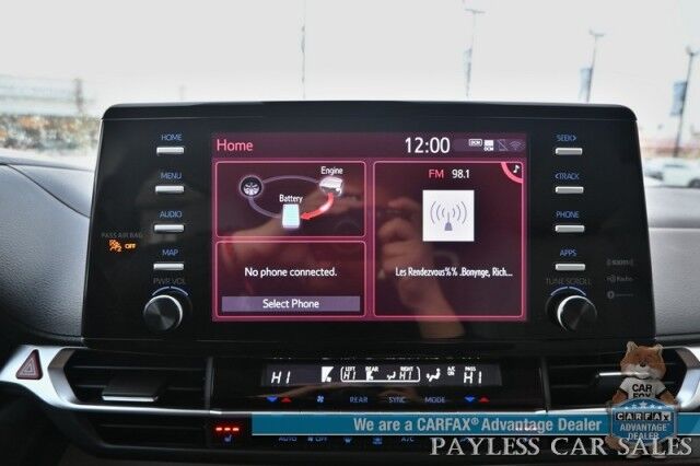 2024 Toyota Sienna XLE Hybrid / AWD / Power & Heated Leather Seats / Sunroof / Adaptive Cruise / Lane Depart & Blind Spot Alert / Apple CarPlay & Android Auto / Back Up Camera / Rear Captain Chairs / 3rd Row / 36 MPG / 1-Owner Anchorage AK