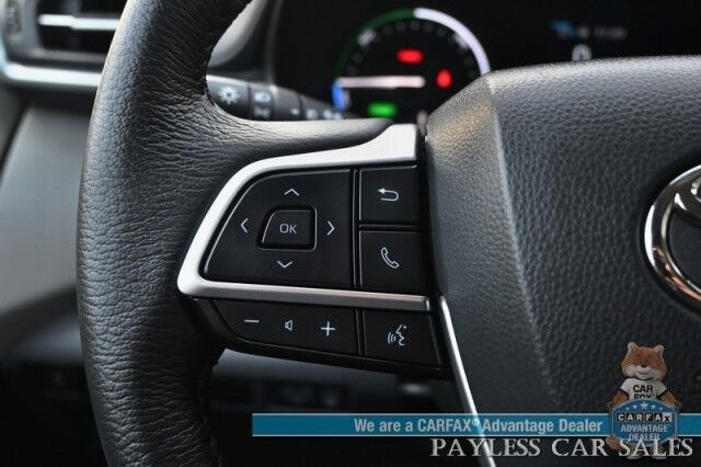 2024 Toyota Sienna XLE Hybrid / AWD / Power & Heated Leather Seats / Sunroof / Adaptive Cruise / Lane Depart & Blind Spot Alert / Apple CarPlay & Android Auto / Back Up Camera / Rear Captain Chairs / 3rd Row / 36 MPG / 1-Owner Wasilla AK