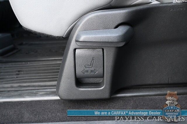 2024 Toyota Sienna XLE Hybrid / AWD / Power & Heated Leather Seats / Sunroof / Adaptive Cruise / Lane Depart & Blind Spot Alert / Apple CarPlay & Android Auto / Back Up Camera / Rear Captain Chairs / 3rd Row / 36 MPG / 1-Owner Wasilla AK