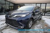 2024 Toyota Sienna XLE Hybrid / AWD / Power & Heated Leather Seats / Sunroof / Adaptive Cruise / Lane Depart & Blind Spot Alert / Apple CarPlay & Android Auto / Back Up Camera / Rear Captain Chairs / 3rd Row / 36 MPG / 1-Owner