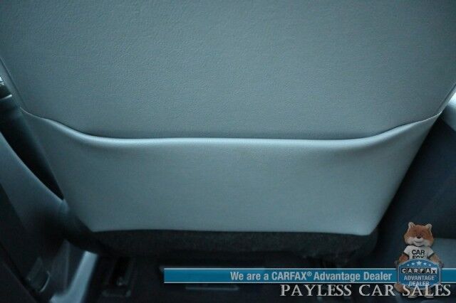 2024 Toyota Sienna XLE Hybrid / AWD / Power & Heated Leather Seats / Sunroof / Adaptive Cruise / Lane Depart & Blind Spot Alert / Apple CarPlay & Android Auto / Back Up Camera / Rear Captain Chairs / 3rd Row / 36 MPG / 1-Owner Anchorage AK