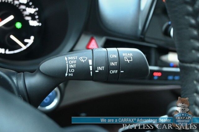 2024 Toyota Sienna XLE Hybrid / AWD / Power & Heated Leather Seats / Sunroof / Adaptive Cruise / Lane Depart & Blind Spot Alert / Apple CarPlay & Android Auto / Back Up Camera / Rear Captain Chairs / 3rd Row / 36 MPG / 1-Owner Anchorage AK