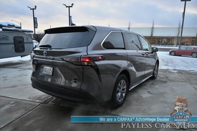 2024 Toyota Sienna XLE Hybrid / AWD / Power & Heated Leather Seats / Sunroof / Adaptive Cruise / Lane Depart & Blind Spot Alert / Apple CarPlay & Android Auto / Back Up Camera / Rear Captain Chairs / 3rd Row / 36 MPG / 1-Owner Anchorage AK
