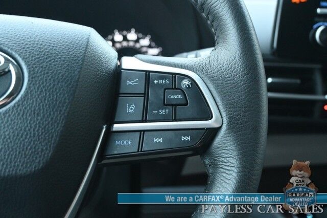 2024 Toyota Sienna XLE Hybrid / AWD / Power & Heated Leather Seats / Sunroof / Adaptive Cruise / Lane Depart & Blind Spot Alert / Apple CarPlay & Android Auto / Back Up Camera / Rear Captain Chairs / 3rd Row / 36 MPG / 1-Owner Anchorage AK