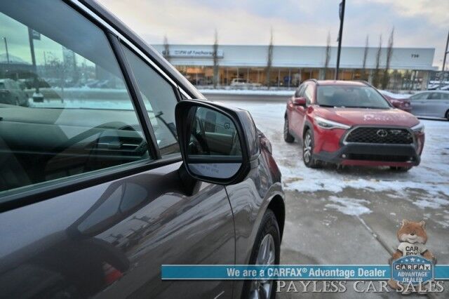 2024 Toyota Sienna XLE Hybrid / AWD / Power & Heated Leather Seats / Sunroof / Adaptive Cruise / Lane Depart & Blind Spot Alert / Apple CarPlay & Android Auto / Back Up Camera / Rear Captain Chairs / 3rd Row / 36 MPG / 1-Owner Anchorage AK