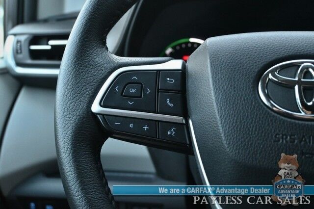 2024 Toyota Sienna XLE Hybrid / AWD / Power & Heated Leather Seats / Sunroof / Adaptive Cruise / Lane Depart & Blind Spot Alert / Apple CarPlay & Android Auto / Back Up Camera / Rear Captain Chairs / 3rd Row / 36 MPG / 1-Owner Anchorage AK