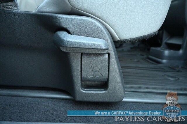 2024 Toyota Sienna XLE Hybrid / AWD / Power & Heated Leather Seats / Sunroof / Adaptive Cruise / Lane Depart & Blind Spot Alert / Apple CarPlay & Android Auto / Back Up Camera / Rear Captain Chairs / 3rd Row / 36 MPG / 1-Owner Anchorage AK