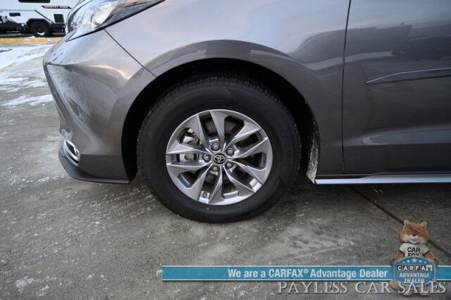2024 Toyota Sienna XLE Hybrid / AWD / Power & Heated Leather Seats / Sunroof / Adaptive Cruise / Lane Depart & Blind Spot Alert / Apple CarPlay & Android Auto / Back Up Camera / Rear Captain Chairs / 3rd Row / 36 MPG / 1-Owner Anchorage AK