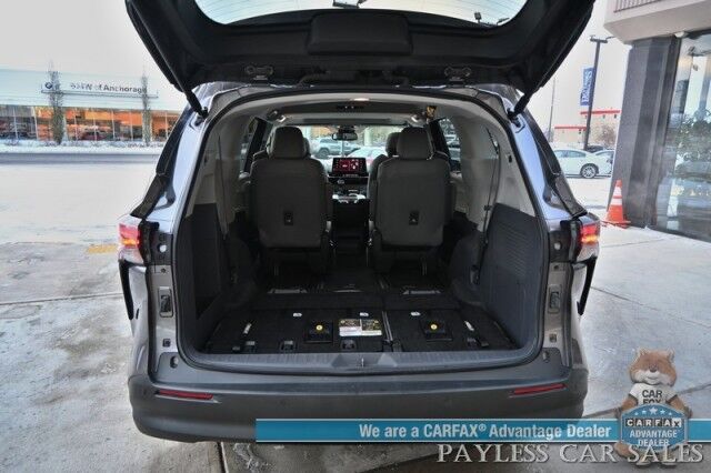 2024 Toyota Sienna XLE Hybrid / AWD / Power & Heated Leather Seats / Sunroof / Adaptive Cruise / Lane Depart & Blind Spot Alert / Apple CarPlay & Android Auto / Back Up Camera / Rear Captain Chairs / 3rd Row / 36 MPG / 1-Owner Anchorage AK