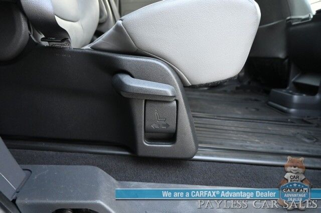 2024 Toyota Sienna XLE Hybrid / AWD / Power & Heated Leather Seats / Sunroof / Adaptive Cruise / Lane Depart & Blind Spot Alert / Apple CarPlay & Android Auto / Back Up Camera / Rear Captain Chairs / 3rd Row / 36 MPG / 1-Owner Anchorage AK