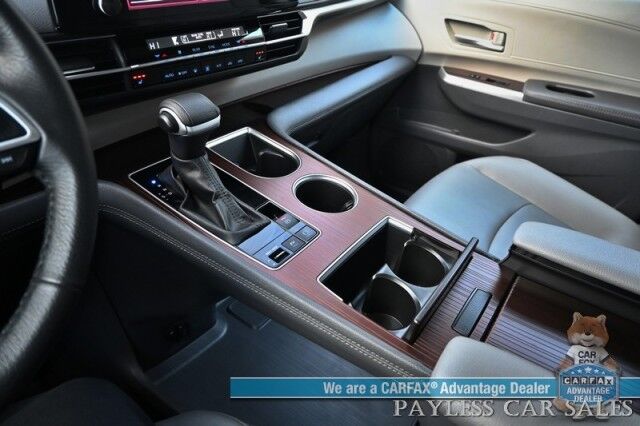 2024 Toyota Sienna XLE Hybrid / AWD / Power & Heated Leather Seats / Sunroof / Adaptive Cruise / Lane Depart & Blind Spot Alert / Apple CarPlay & Android Auto / Back Up Camera / Rear Captain Chairs / 3rd Row / 36 MPG / 1-Owner Anchorage AK
