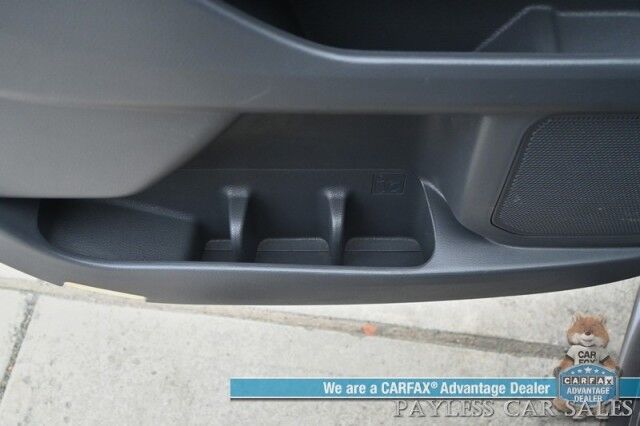 2024 Toyota Sienna XLE Hybrid / AWD / Power & Heated Leather Seats / Sunroof / Adaptive Cruise / Lane Depart & Blind Spot Alert / Apple CarPlay & Android Auto / Back Up Camera / Rear Captain Chairs / 3rd Row / 36 MPG / 1-Owner Anchorage AK