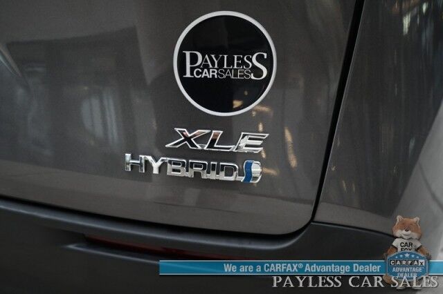2024 Toyota Sienna XLE Hybrid / AWD / Power & Heated Leather Seats / Sunroof / Adaptive Cruise / Lane Depart & Blind Spot Alert / Apple CarPlay & Android Auto / Back Up Camera / Rear Captain Chairs / 3rd Row / 36 MPG / 1-Owner Anchorage AK