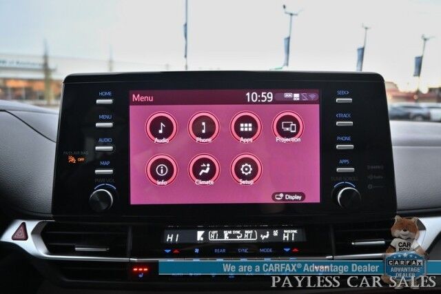 2024 Toyota Sienna XLE Hybrid / AWD / Power & Heated Leather Seats / Sunroof / Adaptive Cruise / Lane Depart & Blind Spot Alert / Apple CarPlay & Android Auto / Back Up Camera / Rear Captain Chairs / 3rd Row / 36 MPG / 1-Owner Anchorage AK