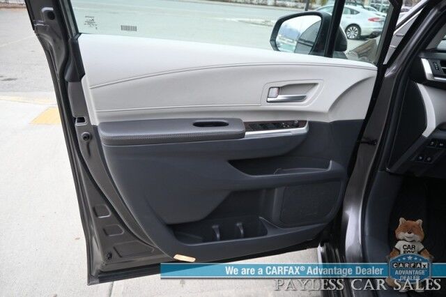 2024 Toyota Sienna XLE Hybrid / AWD / Power & Heated Leather Seats / Sunroof / Adaptive Cruise / Lane Depart & Blind Spot Alert / Apple CarPlay & Android Auto / Back Up Camera / Rear Captain Chairs / 3rd Row / 36 MPG / 1-Owner Anchorage AK