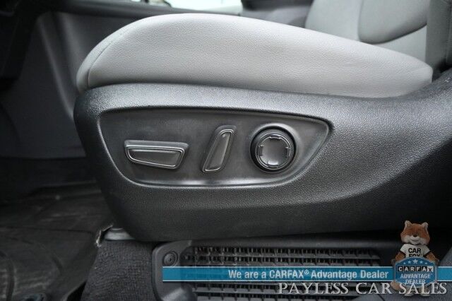 2024 Toyota Sienna XLE Hybrid / AWD / Power & Heated Leather Seats / Sunroof / Adaptive Cruise / Lane Depart & Blind Spot Alert / Apple CarPlay & Android Auto / Back Up Camera / Rear Captain Chairs / 3rd Row / 36 MPG / 1-Owner Anchorage AK