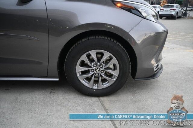 2024 Toyota Sienna XLE Hybrid / AWD / Power & Heated Leather Seats / Sunroof / Adaptive Cruise / Lane Depart & Blind Spot Alert / Apple CarPlay & Android Auto / Back Up Camera / Rear Captain Chairs / 3rd Row / 36 MPG / 1-Owner Anchorage AK