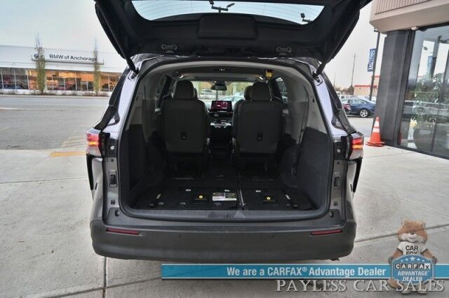 2024 Toyota Sienna XLE Hybrid / AWD / Power & Heated Leather Seats / Sunroof / Adaptive Cruise / Lane Depart & Blind Spot Alert / Apple CarPlay & Android Auto / Back Up Camera / Rear Captain Chairs / 3rd Row / 36 MPG / 1-Owner Anchorage AK