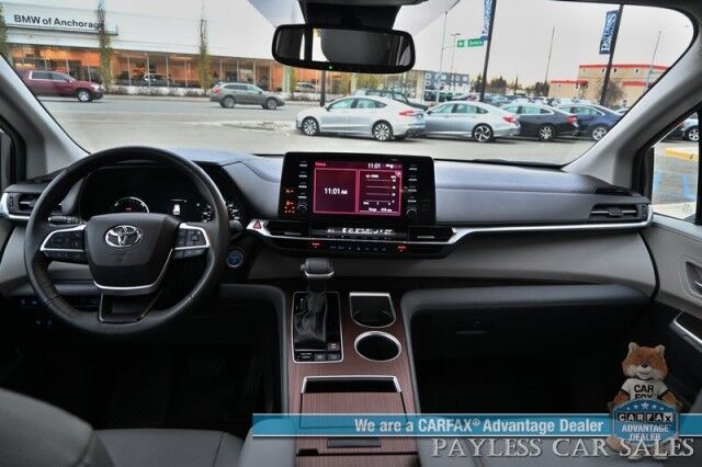 2024 Toyota Sienna XLE Hybrid / AWD / Power & Heated Leather Seats / Sunroof / Adaptive Cruise / Lane Depart & Blind Spot Alert / Apple CarPlay & Android Auto / Back Up Camera / Rear Captain Chairs / 3rd Row / 36 MPG / 1-Owner Anchorage AK