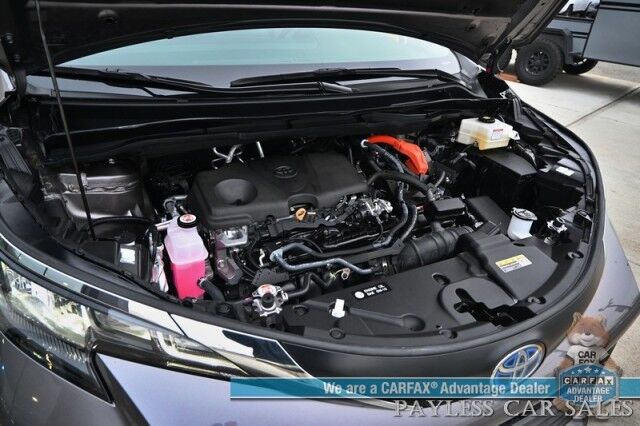 2024 Toyota Sienna XLE Hybrid / AWD / Power & Heated Leather Seats / Sunroof / Adaptive Cruise / Lane Depart & Blind Spot Alert / Apple CarPlay & Android Auto / Back Up Camera / Rear Captain Chairs / 3rd Row / 36 MPG / 1-Owner Anchorage AK