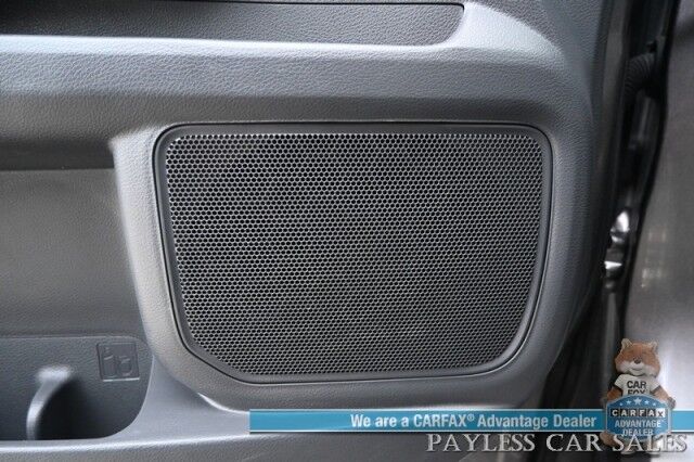 2024 Toyota Sienna XLE Hybrid / AWD / Power & Heated Leather Seats / Sunroof / Adaptive Cruise / Lane Depart & Blind Spot Alert / Apple CarPlay & Android Auto / Back Up Camera / Rear Captain Chairs / 3rd Row / 36 MPG / 1-Owner Anchorage AK