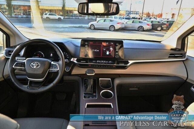 2024 Toyota Sienna XLE Hybrid / AWD / Power & Heated Leather Seats / Sunroof / Adaptive Cruise / Lane Depart & Blind Spot Alert / Apple CarPlay & Android Auto / Back Up Camera / Rear Captain Chairs / 3rd Row / 36 MPG / 1-Owner Anchorage AK