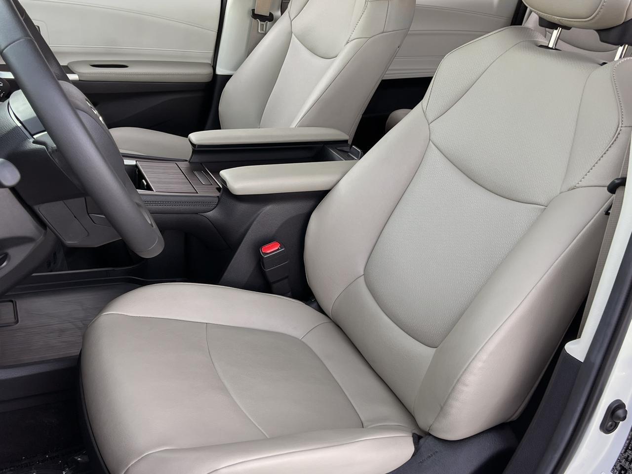 2024 Toyota Sienna XLE Indianapolis IN