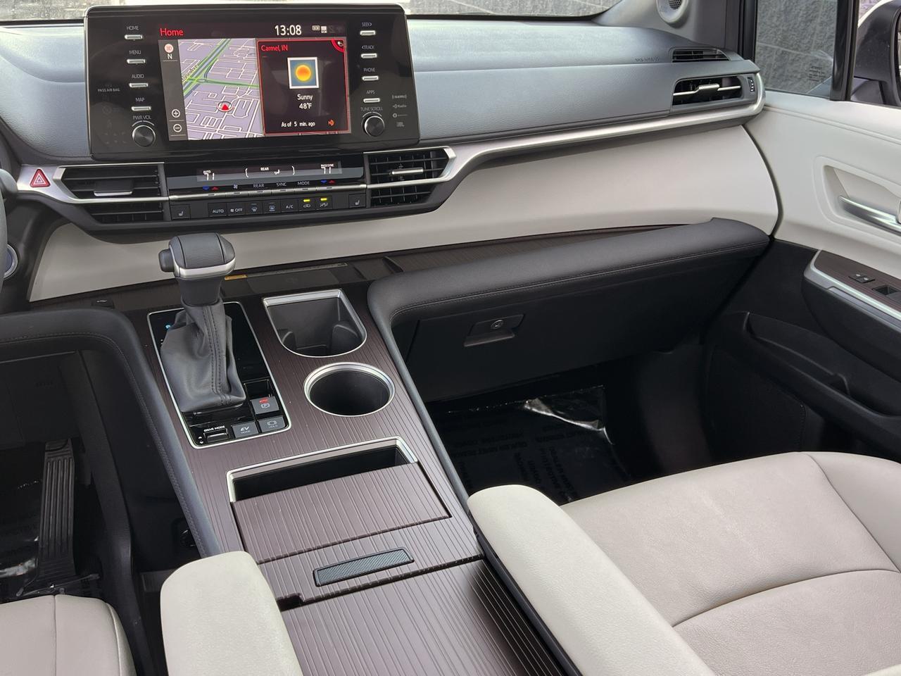 2024 Toyota Sienna XLE Indianapolis IN