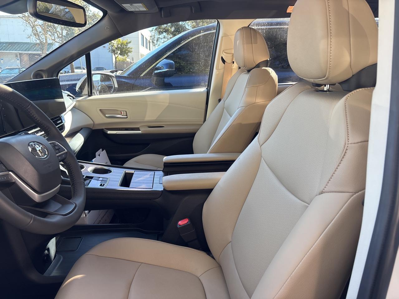 2024 Toyota Sienna XLE Ft Lauderdale FL