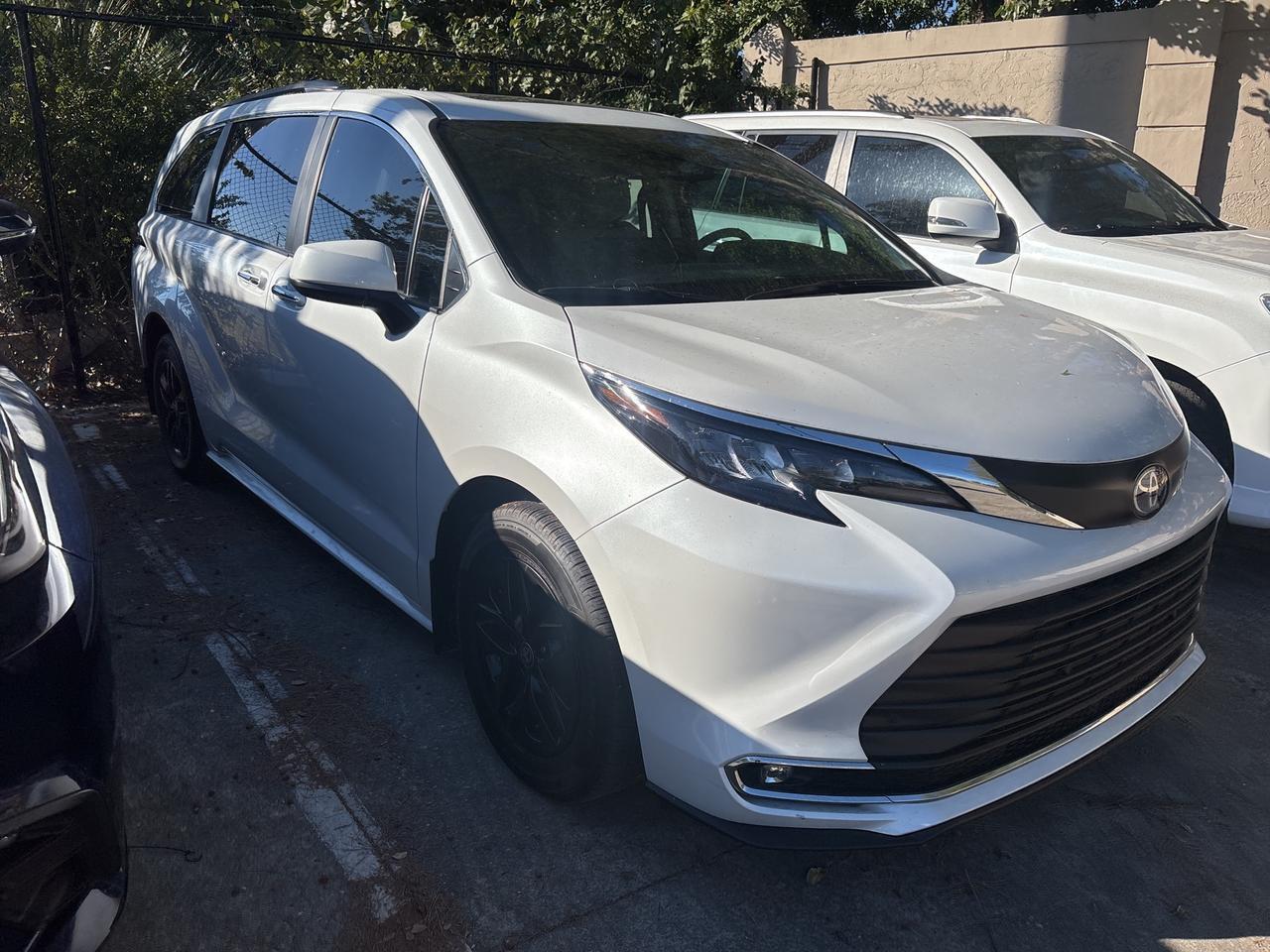 2024 Toyota Sienna XLE Ft Lauderdale FL