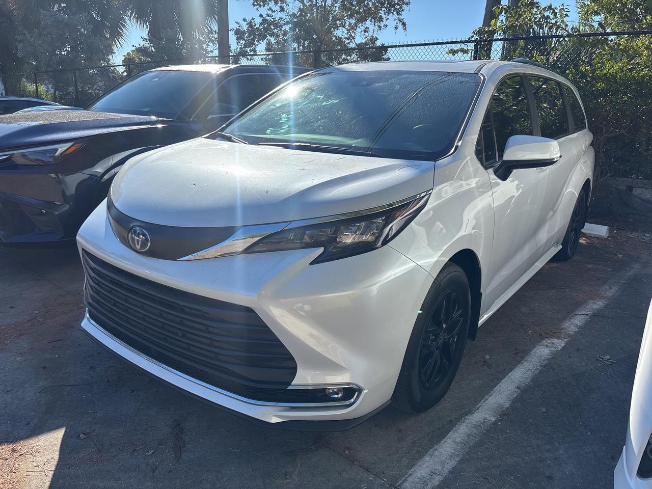 2024 Toyota Sienna XLE Ft Lauderdale FL