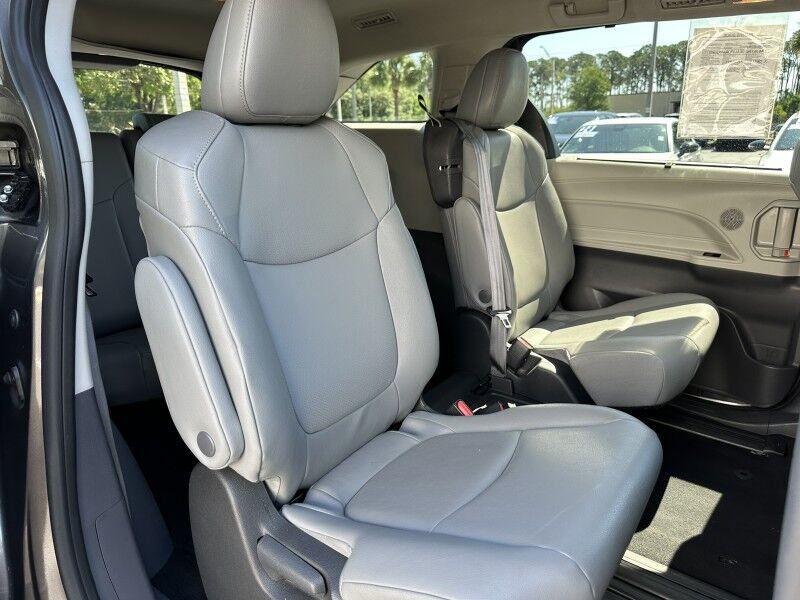 2024 Toyota Sienna XLE Jacksonville FL