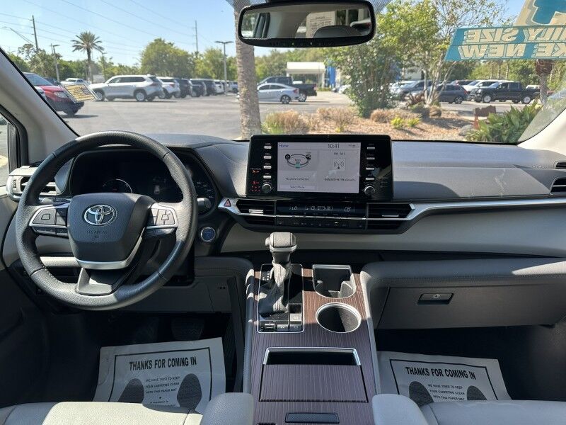 2024 Toyota Sienna XLE Jacksonville FL