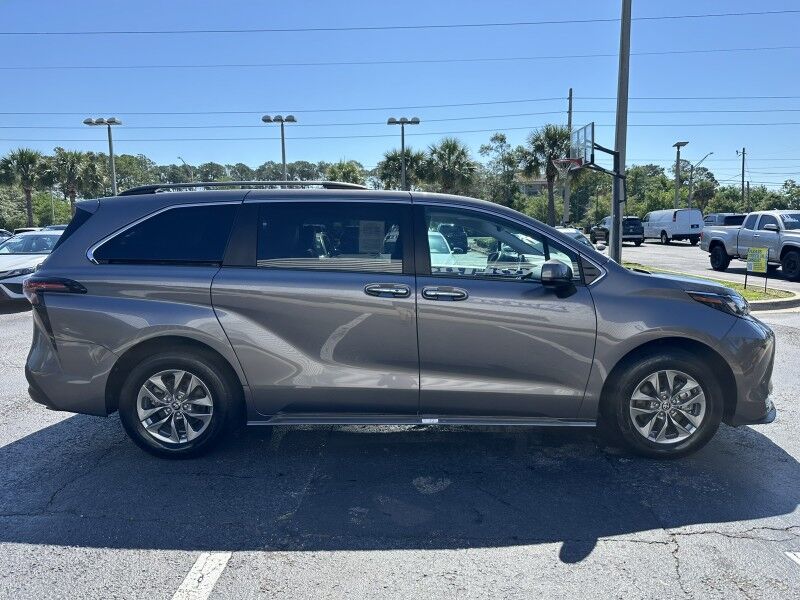 2024 Toyota Sienna XLE Jacksonville FL