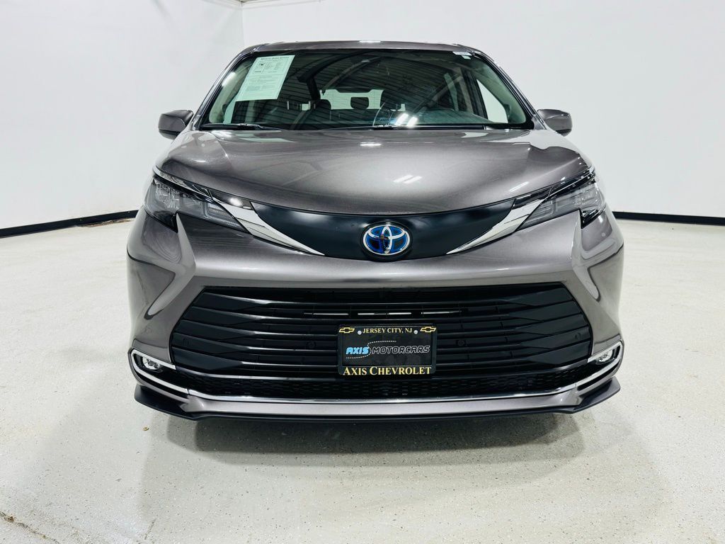 2024 Toyota Sienna XLE Jersey City NJ