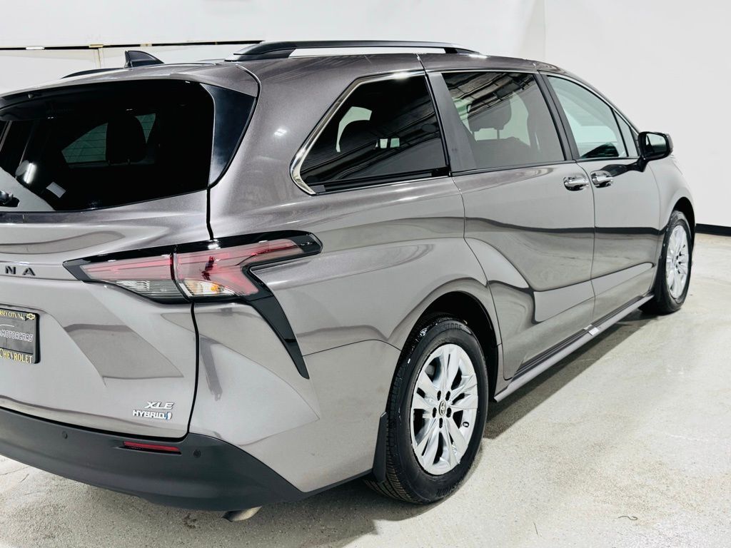 2024 Toyota Sienna XLE Jersey City NJ