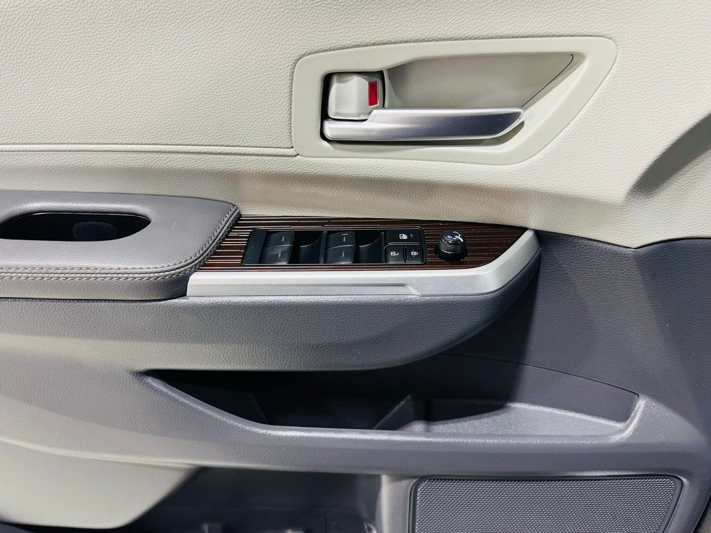 2024 Toyota Sienna XLE Jersey City NJ
