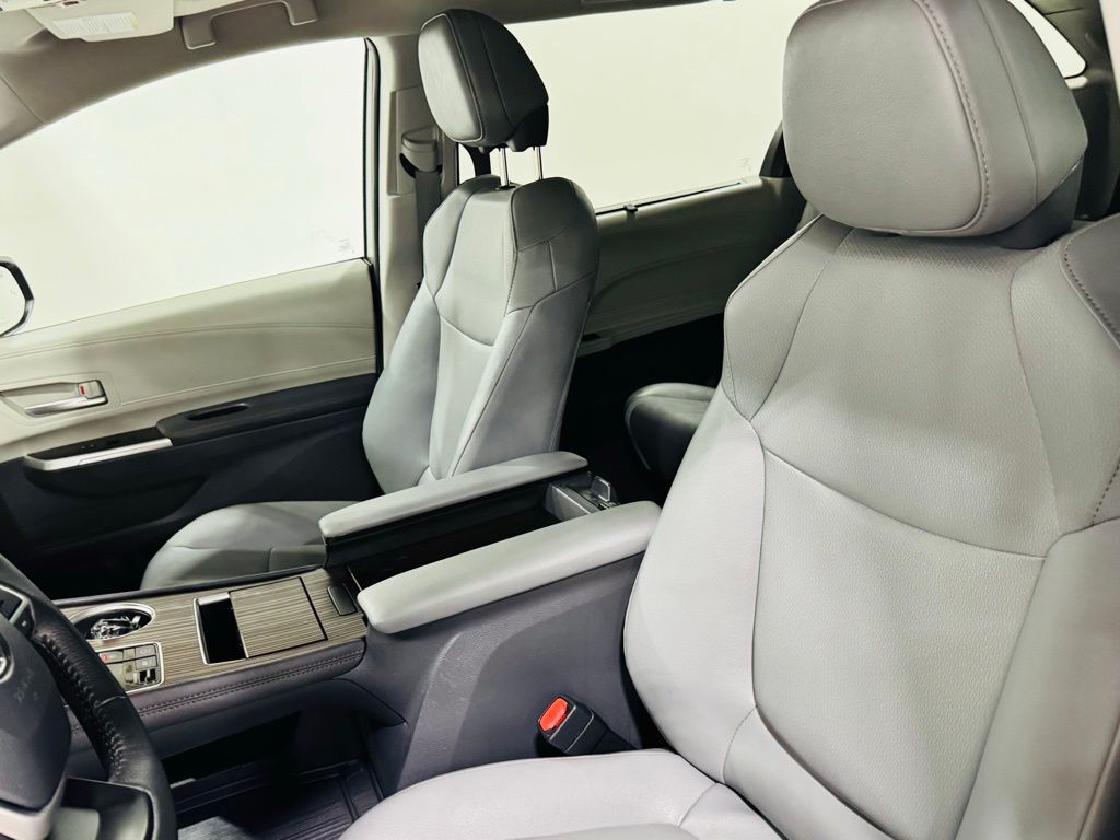 2024 Toyota Sienna XLE Jersey City NJ