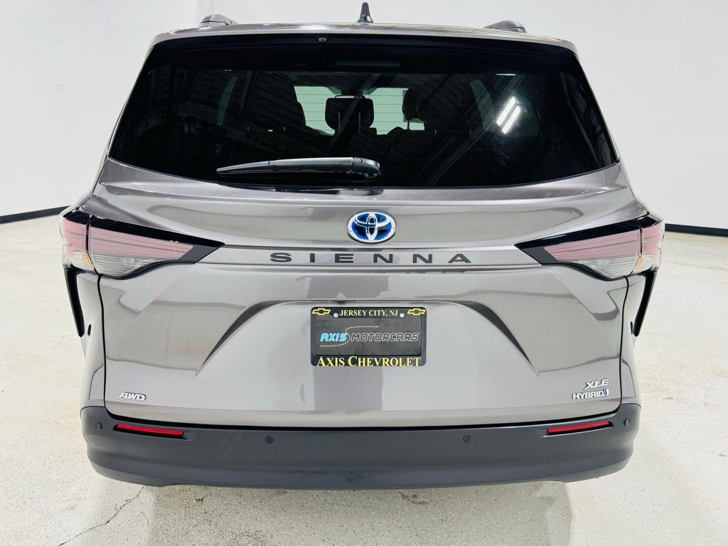 2024 Toyota Sienna XLE Jersey City NJ