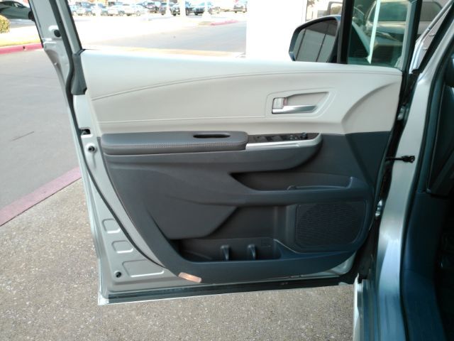 2024 Toyota Sienna XLE Plano TX