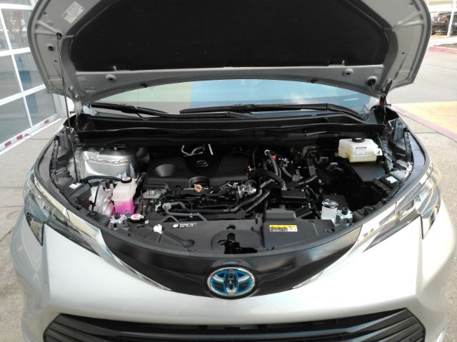 2024 Toyota Sienna XLE Plano TX