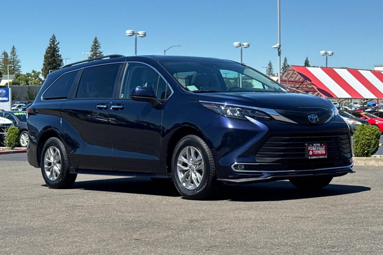 2024 Toyota Sienna XLE Roseville CA