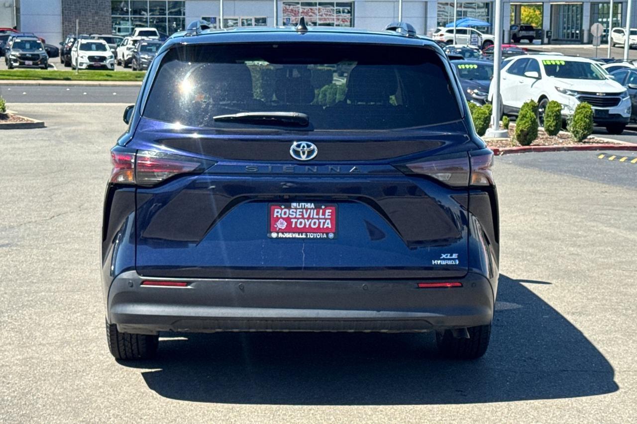 2024 Toyota Sienna XLE Roseville CA