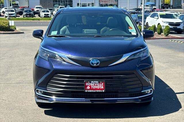 2024 Toyota Sienna XLE Roseville CA