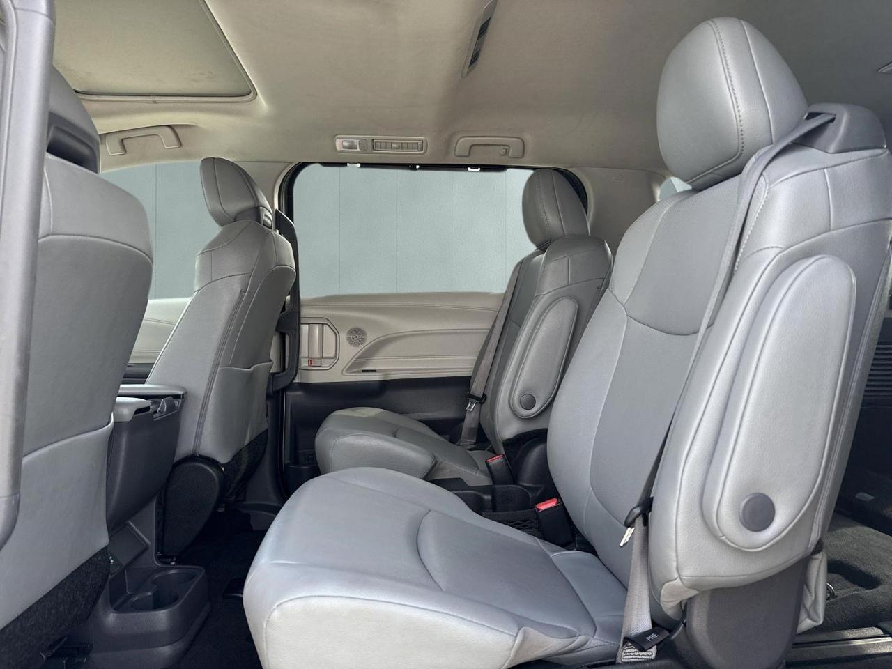 2024 Toyota Sienna XLE San Antonio TX