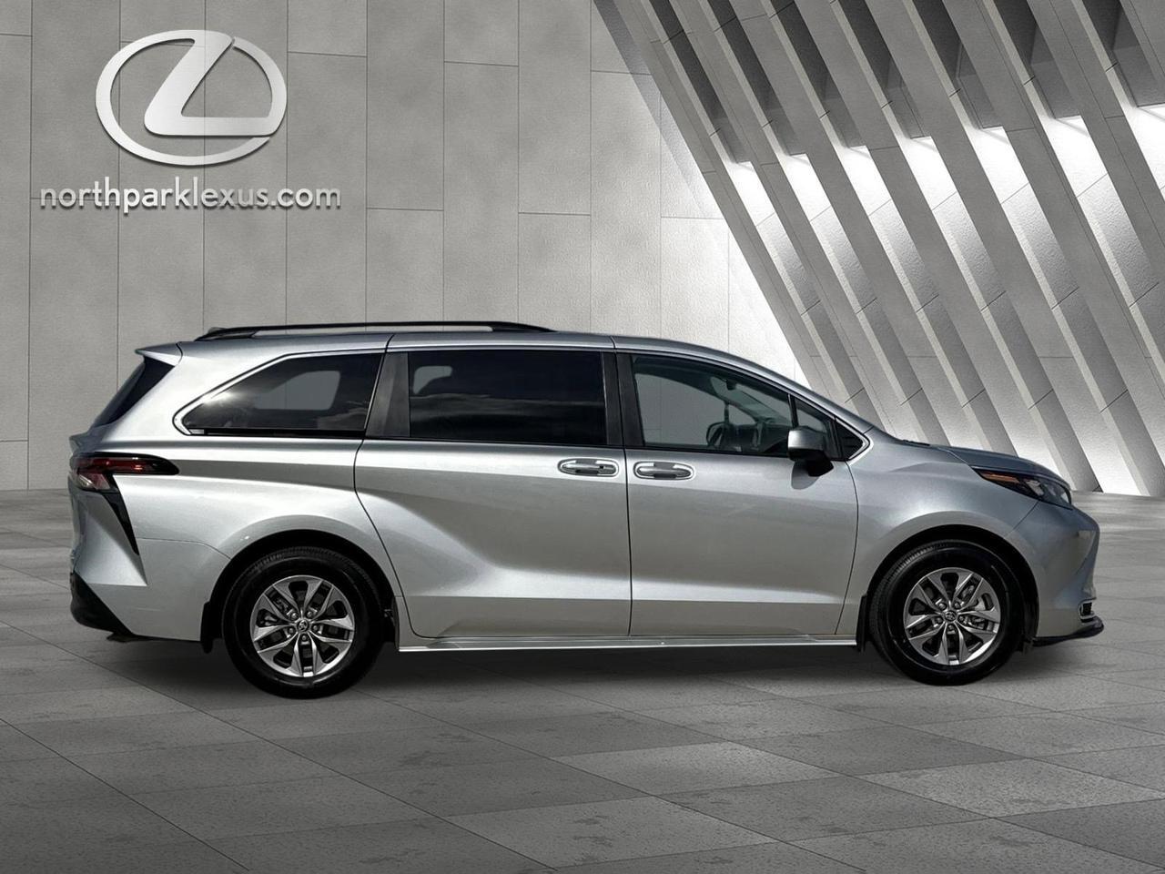 2024 Toyota Sienna XLE San Antonio TX