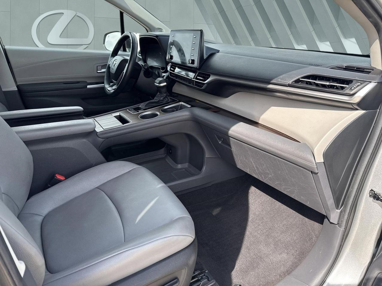 2024 Toyota Sienna XLE San Antonio TX