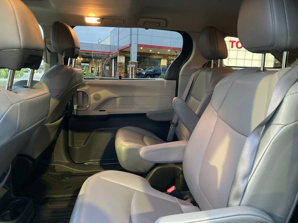 2024 Toyota Sienna XLE San Antonio TX